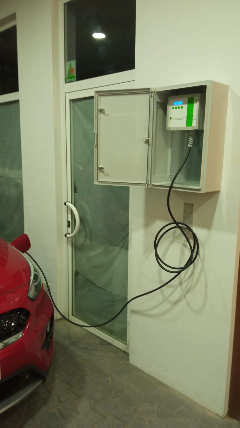 Instalación Puntos Recarga Masamagrell 