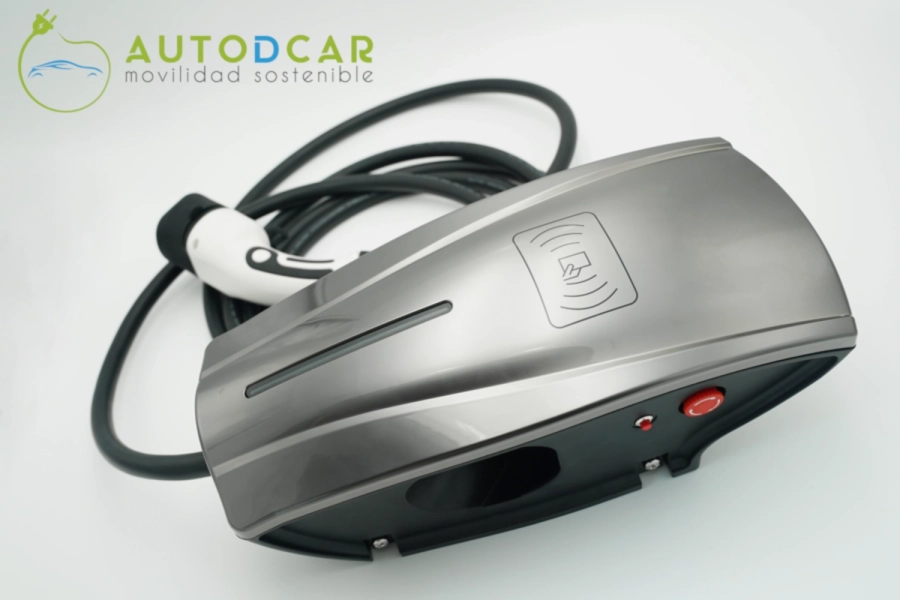 Punto de recarga Trifásico Velo HOME-i 22 KW. Cargador HOME-I 7,4KW RFID DLB, cable 6 metros toma tipo 2, control APP